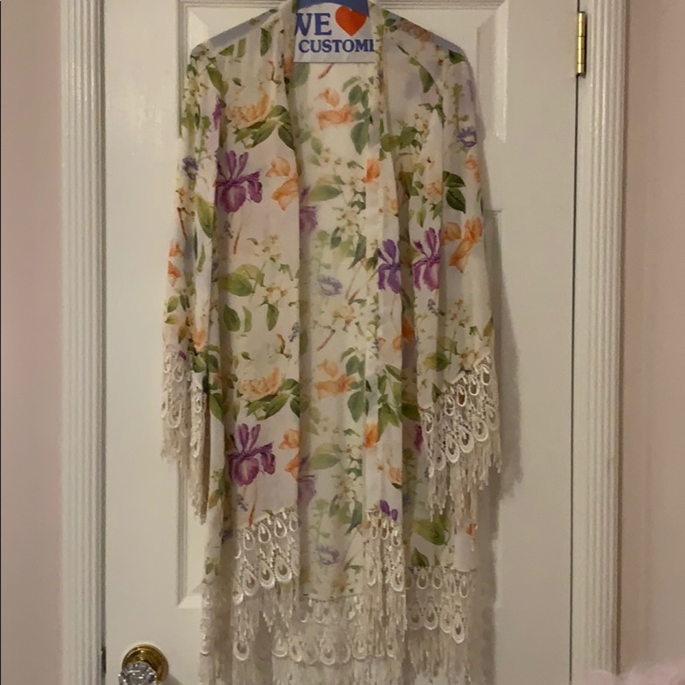 Floral and Fringe Lace Kimono